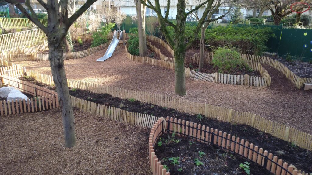 vue generale amenagement paysager toboggan